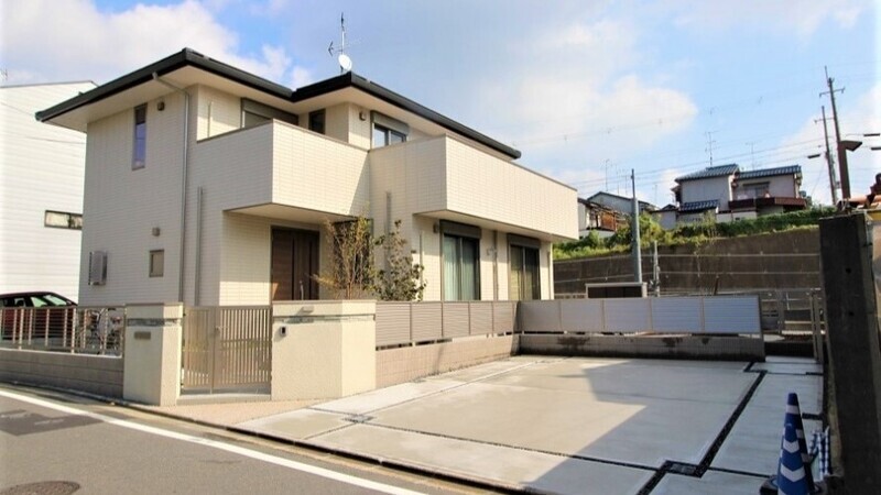 ASHIDA_2